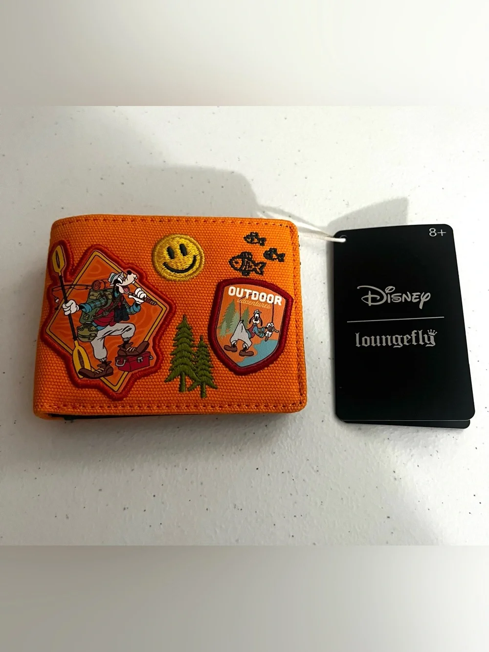 Loungefly Goofy Camping Washed Patch Bifo Wallet